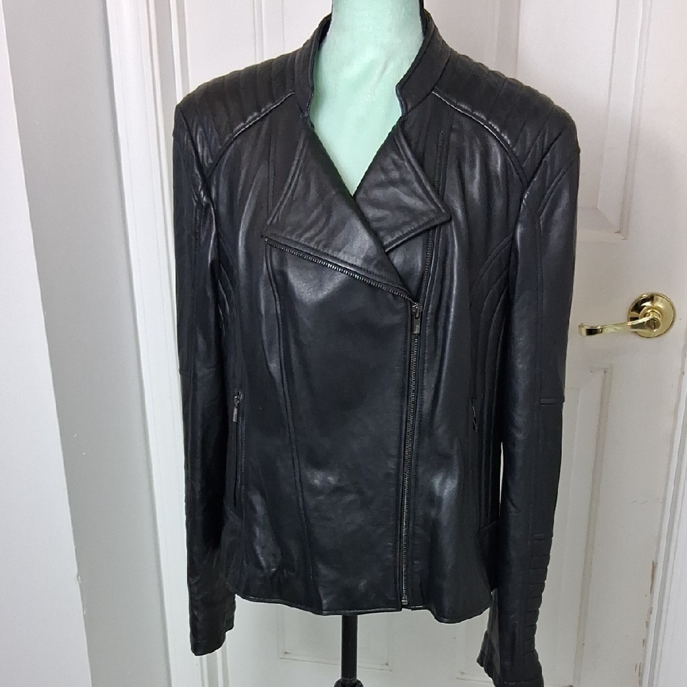 Black Rivet Women's Black Quilted-Shoulder Leather Moto Jacket